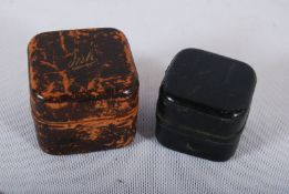 2 Victorian travelling inkwells in fitted leather bound cases.