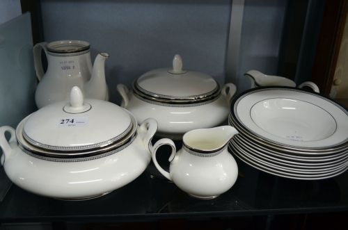 Royal Doulton part Sarabande dinner service