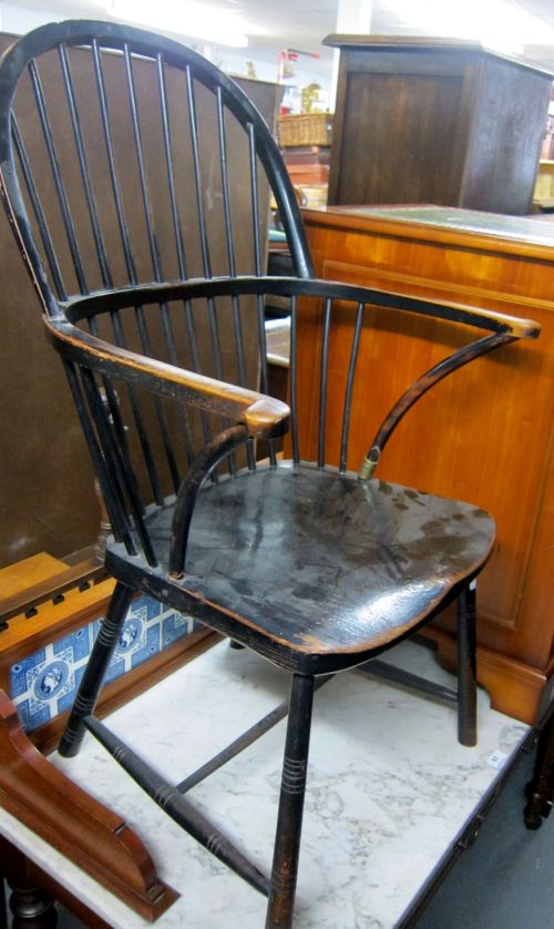 19th century ebonized yewwood Windsor chair