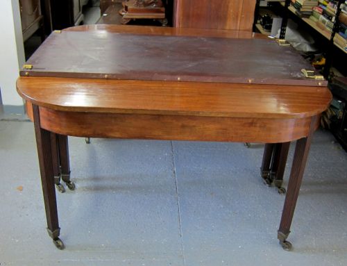 19th century mahogany dining table,