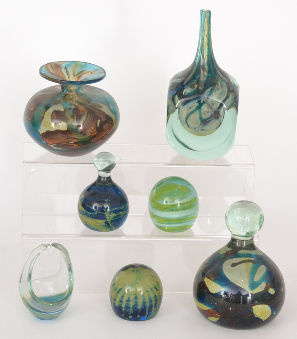A small assorted collection of Mdina glass to include a cut ice lollipop vase, paperweights and