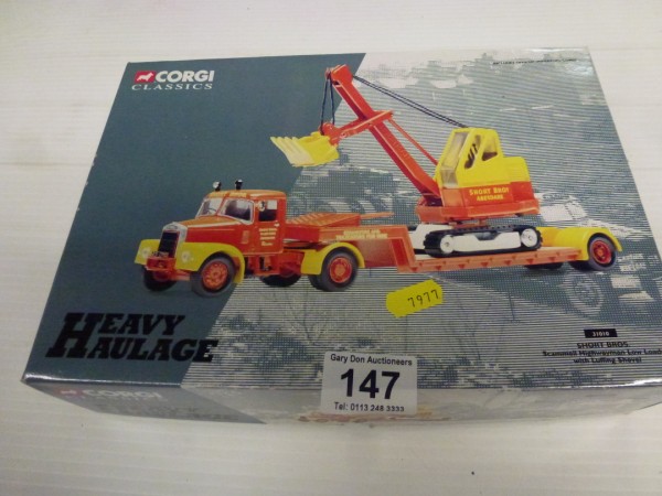 Corgi Classics: Heavy Haulage 31010 Scammell Highwayman Low Loader with Luffing Shovel Short Bros