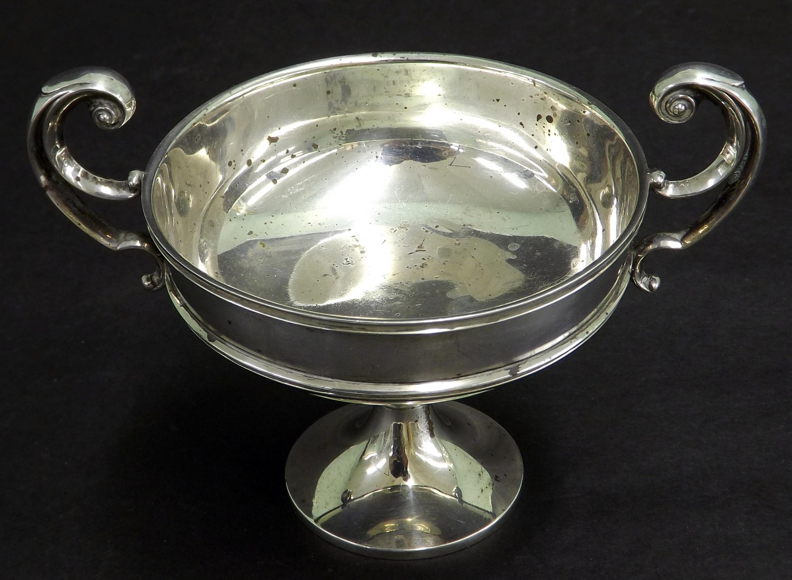 Art Nouveau silver twin handled pedestal dish, maker A&J.Z, Birmingham 1905, 4" high, 4oz approx