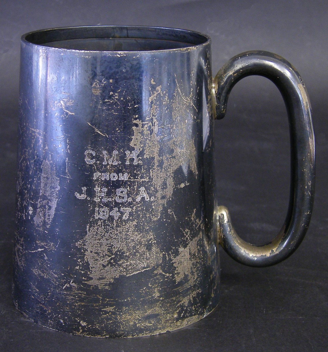 1940s silver tankard, with inscription, maker Robert Pringle & Sons, London 1945, 9oz approx