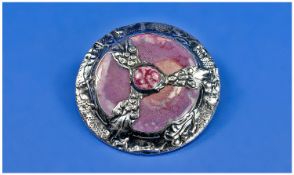 Arts and Crafts Handmade Planished Silver and Agate Brooch. c.1905. Boxed. 2 inches diameter.