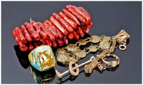 Small Lot Of Misc Costume Jewellery, Bracelets, Rings, Brooches