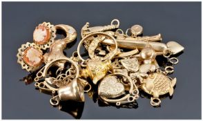 A Collection of 9ct Gold Charms, 18 in total. Plus assorted 9ct gold jewellery. All hallmarked. 35.