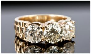 18ct Gold 3 Stone Diamond Ring Set With Round Modern Brilliant Cut Diamonds, Claw Set, Estimated
