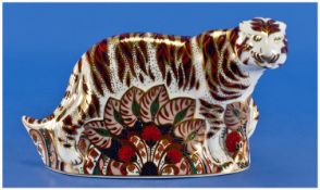 Royal Crown Derby Paperweight, `Bengal Tiger`. First Quality Gold Stopper. Retired 1999. 6. inches