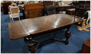 Vintage 20th Century Oak Reflector Draw Leaf Dinning Table with pull out leaves. To seat 8 to 10