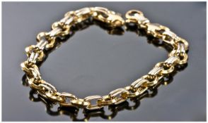 18ct Gold - Good Quality Rings Design Bracelet. Marked 750. As new condition. 7.75 inches in