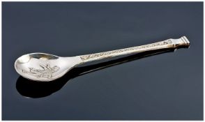 John Pinches Solid Silver Christmas Spoon, original box. Hallmark London 1976. 28.8 grams. Mint