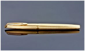 Waterman Fine 18ct Gold Plated Fountain Pen, with 18ct gold knib. Excellent condition.