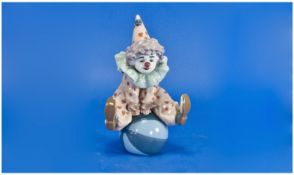 Lladro Clown Figure `Having A Ball`. Model number 5813. Issued 1991. Height 6.75 inches. Mint