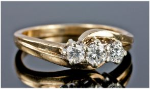 18ct Gold Diamond Ring, Set With Three Round Cut Diamonds, Fully Hallmarked, Ring Size L½.