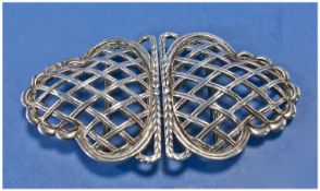 A fine pair of silver belt buckles with openwork decoration. Hallmarked Birmingham 1991. 3.75