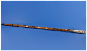 Japanese Ivory Handle Walking Stick of Fine Quality. The carved handle depicting a Samurai warrior