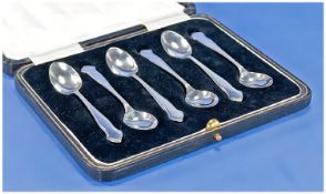 Victorian Boxed Set Of Six Silver Teaspoons Hallmark Sheffield 1901.