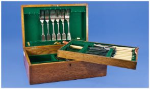 Good Quality Light Oak Cased Part 33 Piece Canteen of Cutlery. c.1920. 16 inches wide, 5.5 inches