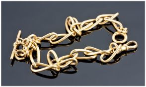 Fine Edwardian 18ct Gold Albert Chain with Bar. All links marked 18ct. 16 inches in length. 78.3