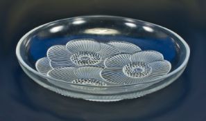 A French Art Deco Vaseline Frosted Glass Dish, decorated with 3 flower heads to the base. Signed