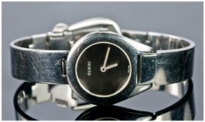 Ladies Gucci Bracelet Designer Wristwatch, In Stainless Steel With Sapphire Crystal.