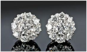 Ladies Good Quality Pair of Diamond Stud Earrings set in 18ct white gold, brilliant cut round