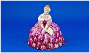 Royal Doulton Figure `Victoria`. Model number HN 2471. Designer M. Davies. Issued 1973. 6.5 inches