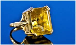 9ct Gold Dress Ring, Set With A Large Emerald Cut Yellow/Green Stone, Fully Hallmarked, Ring Size