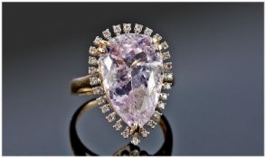 14ct Gold Diamond & Kunzite Ring, Central Pear Cut Kunzite, (Approx 11.00cts) Surrounded By Round