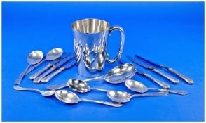 Small Collection of Silver and Silver Plated Ware, comprising tankard, six silver handled knives,
