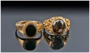 9ct Gold Signet Rings 2 in total. Fully hallmarked. 8.6 grams in total.