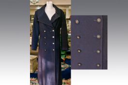 Chanel Boutique Ladies Deep Navy Wool/Cashmere Coat, double breasted style, 8 black buttons with
