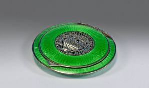 Art Deco Silver & Enamel Hinged Circular Shaped Compact. Stamped Sterling 935. Openwork decoration