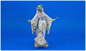 Lladro Figure `Ternko` Japanese Lady. Number 1447. By Salvador Debon Issued 1983. 10.75`` in
