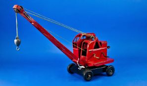 Tri-Ang Jones K.L 44 Model Crane, made of pressed steel, with fully functioning ratcheted