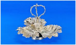 Walker & Hall Silver Plated Trefoil Shaped Sweetmeat Dishes & Stand. Naturalistic design. Warranted