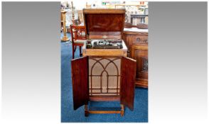 Early 20th Century Oak Cased Gramophone, fitted with two doors opening to reveal speakers, the top