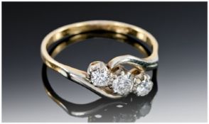 18ct Gold Diamond Ring, Mid 20thC Ring Set With Three Diamonds, On A Twist, Stamped 18ct, Ring Size