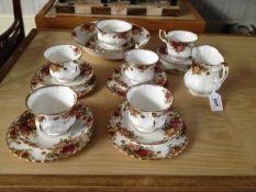 Royal Albert Old Country Roses Part Tea Set comprising 6 cups, 5 saucers and side plates, large