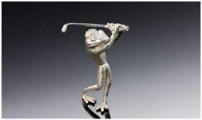 Silver Novelty Figure Frog Playing Golf, hallmark London 1991, 2 inches high.