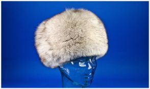Arctic Fox Hat. Mint condition.