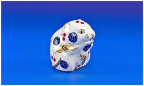 Small Royal Crown Derby Figure of a Mouse, hand painted in Imari colours, marks to base.