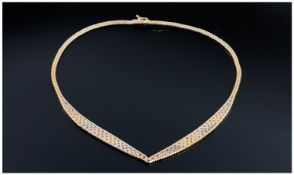 A Silver and Gilt Ladies Necklace, stamped 925. 20.3 grammes.