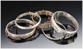 A Collection of Silver Bangles. 5 in total. All Fully Hallmarked. Various Hallmarks. 84.9 grams.