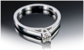 18ct White Gold Diamond Ring, Central Round Modern Brilliant Cut Diamond, Fully Hallmarked, Ring