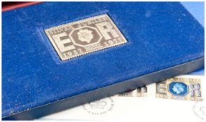 The Danbury Mint 1952-1977 Silver Jubilee Ingot, Commemorative Stamp Edition. Complete In Fitted