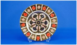 Royal Crown Derby, Imari pattern cabinet plate. P.N. 1128. 10.75 inches diameter.