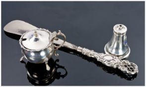 A Small Collection of Vintage Silver Items. 3 items in total. A) Edwardian silver/ornate handle