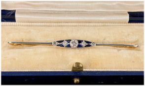 Art Deco - Fine 18ct Gold and Platinum set Diamond and Sapphire stick brooch, of the period. Stamped